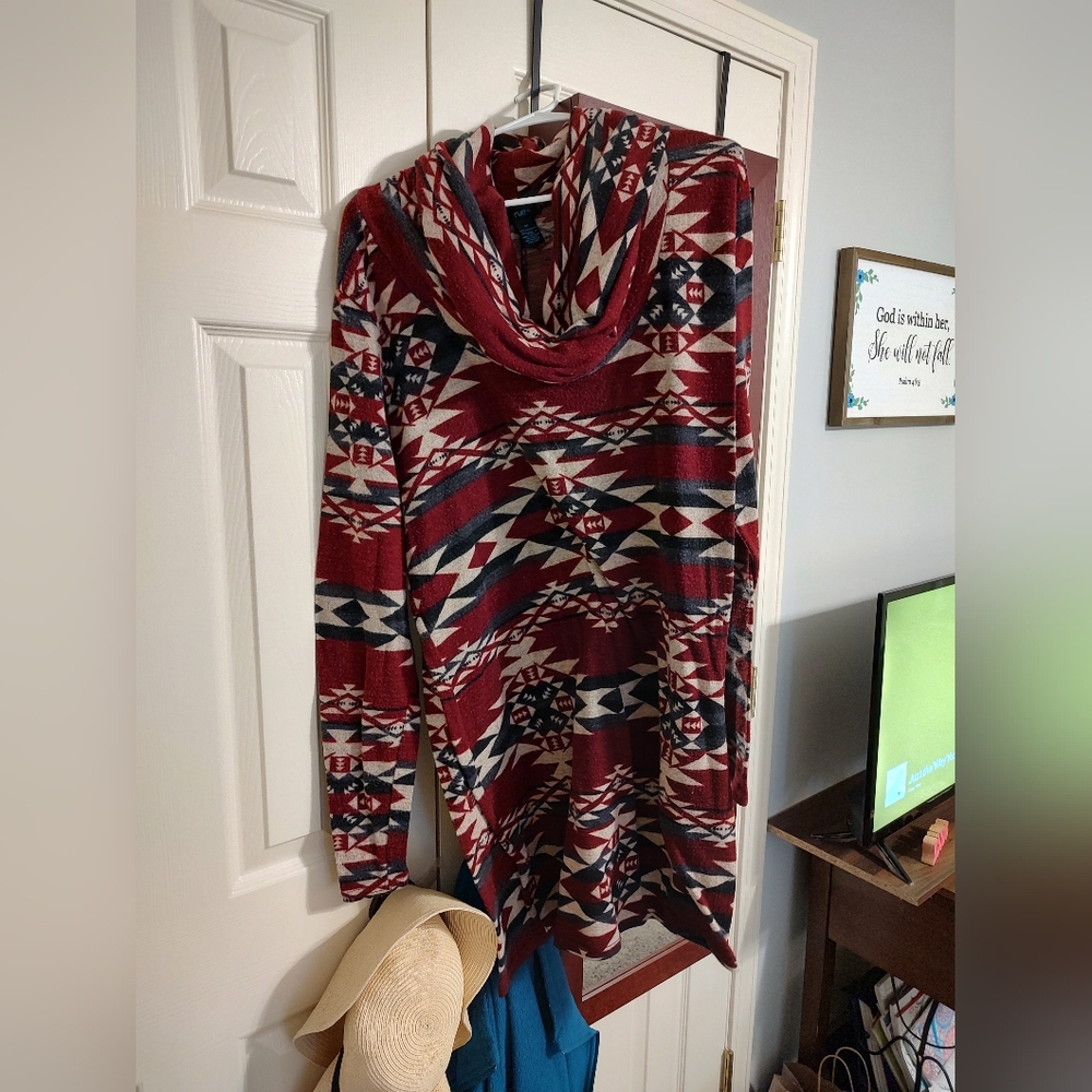 Tribal Patterned Cardigan in Red and Cream